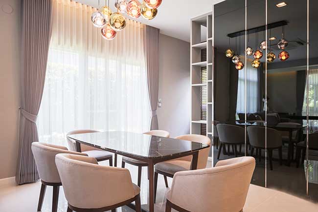 Màn cửa sang trọng nhà phố Bình Thạnh