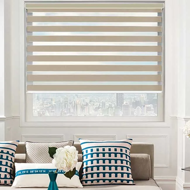 Màn cầu vồng cửa sổ đẹp cho phòng khách sang trọng