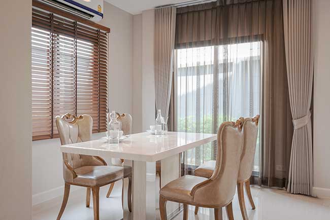 Rèm phòng ăn nhà phố đường cộng hòa