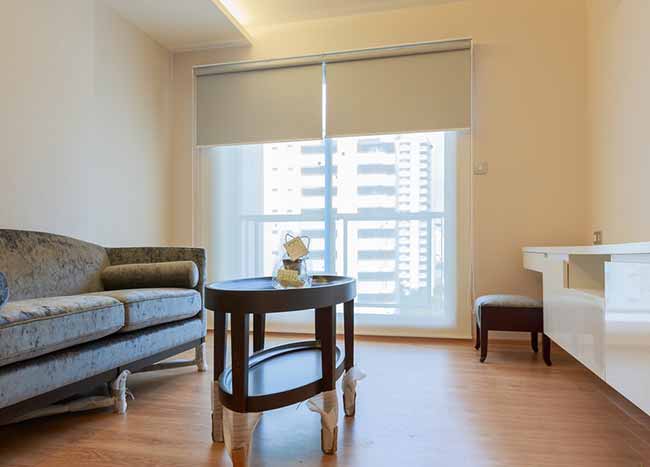 Rèm cuốn phòng khách giá rẻ