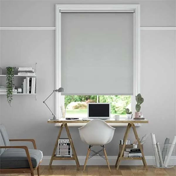Rèm cửa sổ cuốn văn phòng hiện đại chống nắng