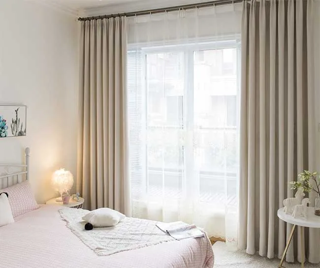rèm vải cửa sổ chống sáng