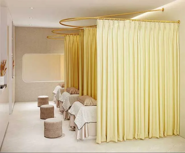 rèm vải spa ngăn giường
