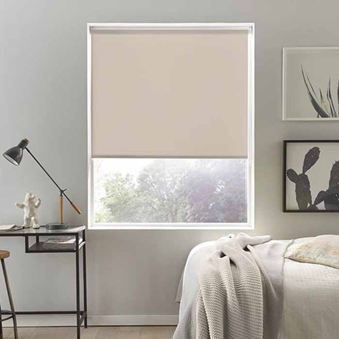 Rèm cuốn chống nắng cản sáng sang trọng