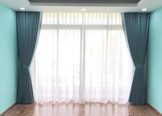 Rèm vải 2 lớp màu xanh hiện đại